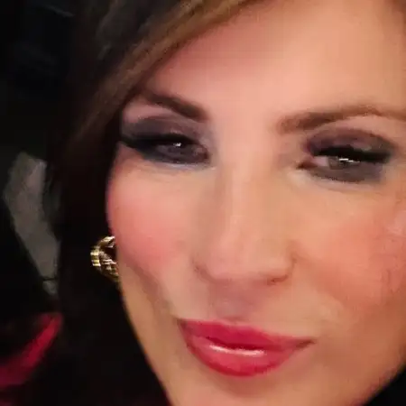 Joanna, 60