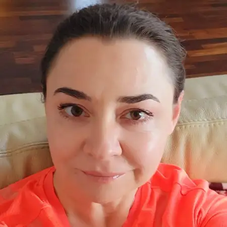 Алла, 52