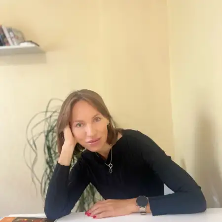 Юлия, 40