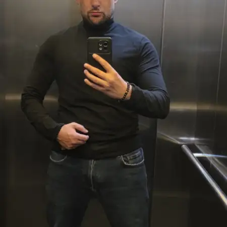 Максим, 39