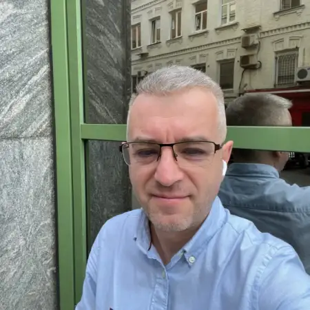 Михаил, 48