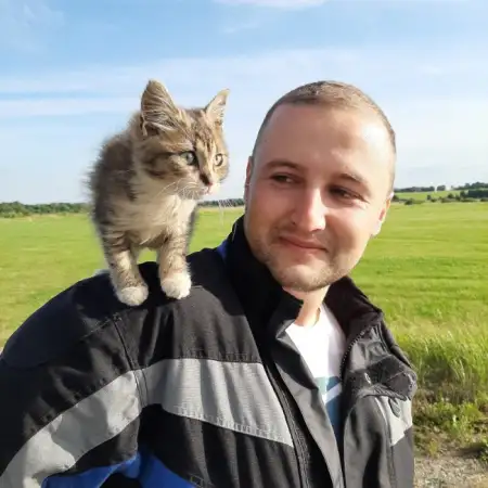 Григорий, 37