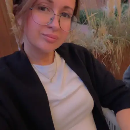 Виолета, 39