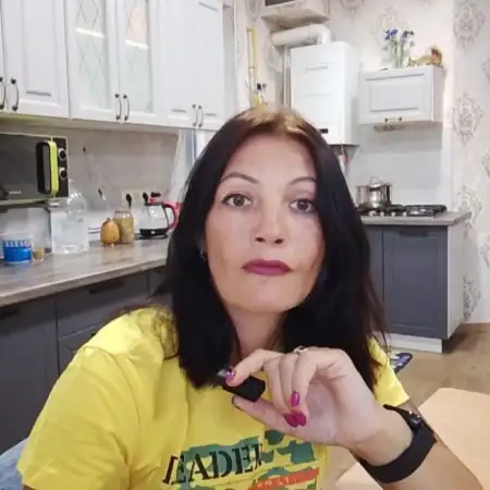 Елизавета, 44