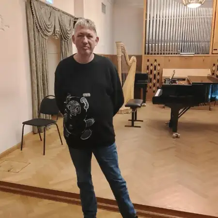 Andre, 51