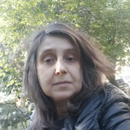 Александра, 24