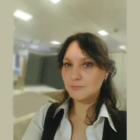 Людмила, 49