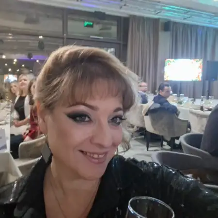 Ксения, 45