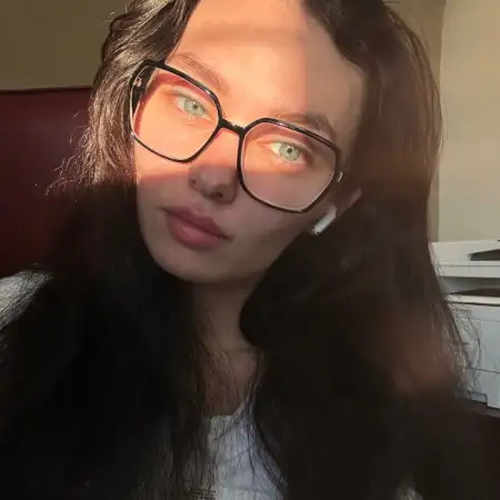 Анна, 32