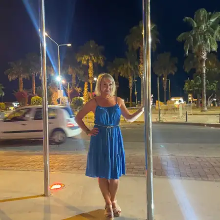 Ирина, 44