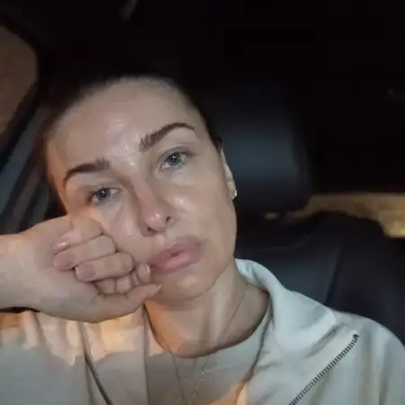 Olga, 38
