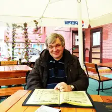 Фото Алексей 1 Просто отдыхал в кафе.Профкадр