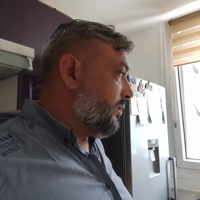 Michel, 46