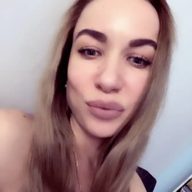 Alena, 39