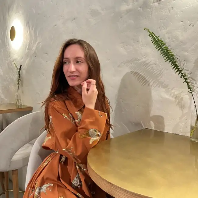 Рита, 25