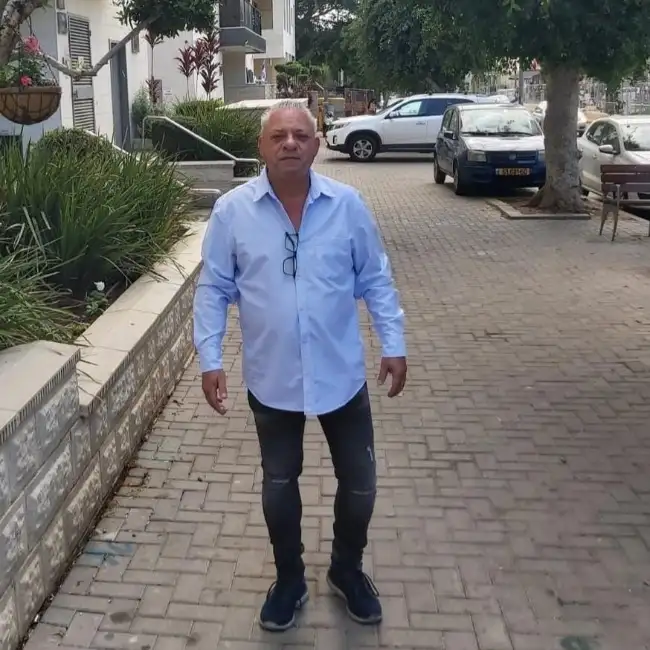 קובי, 61, Холон, Израиль - Zug for me