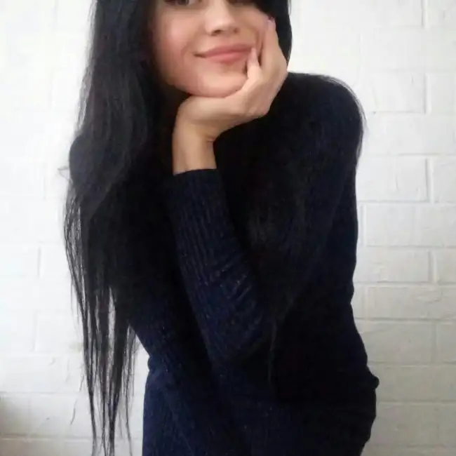 Хана, 43
