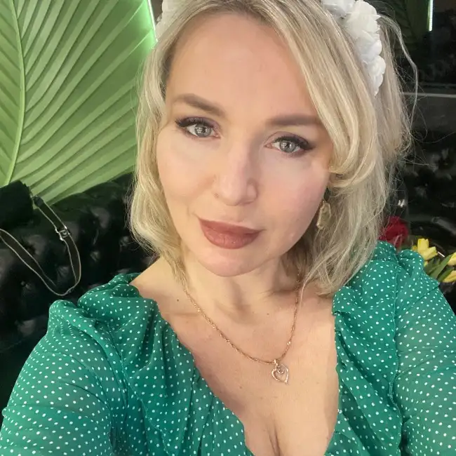 Irina, 46 - Zug for me