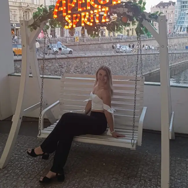 Ievgeniia, 38 - Zug for me
