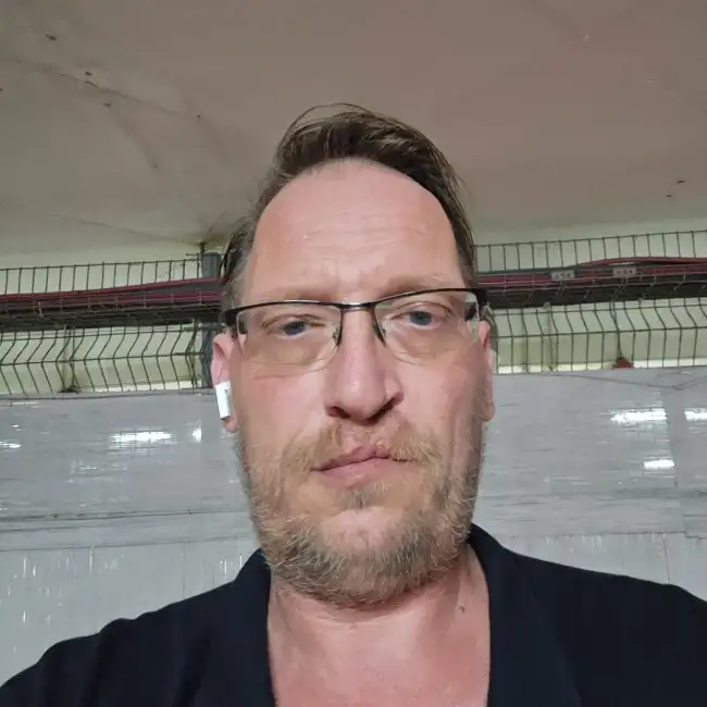 Denis, 47, Гедера, Израиль - Zug for me