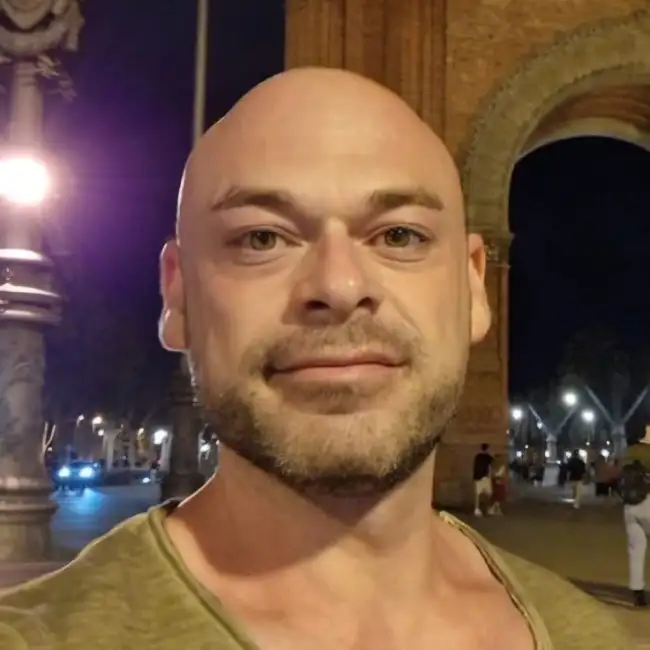 Sascha, 40 - Zug for me