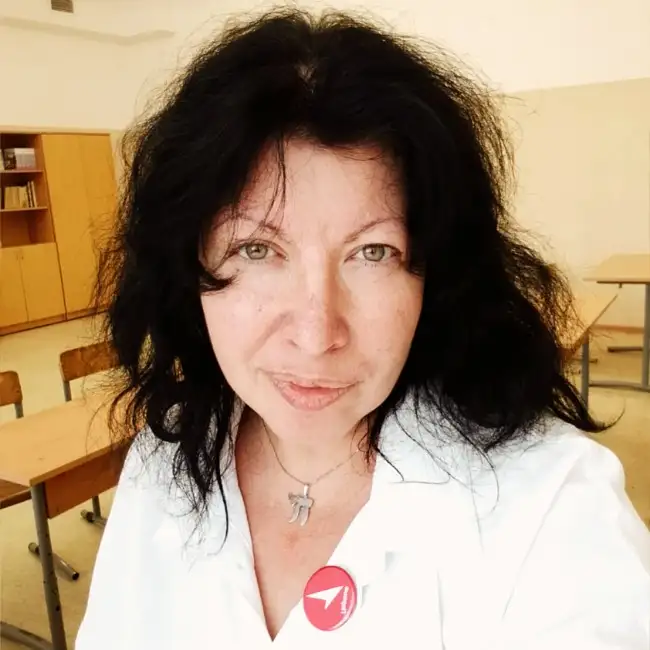 Nadya, 47 - Zug for me