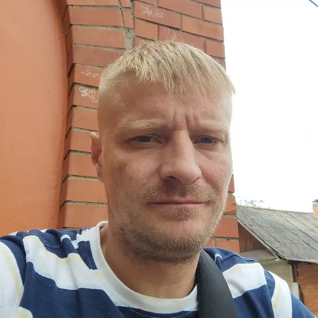 Aleksejs, 39, Петах Тиква, Израиль - Zug for me