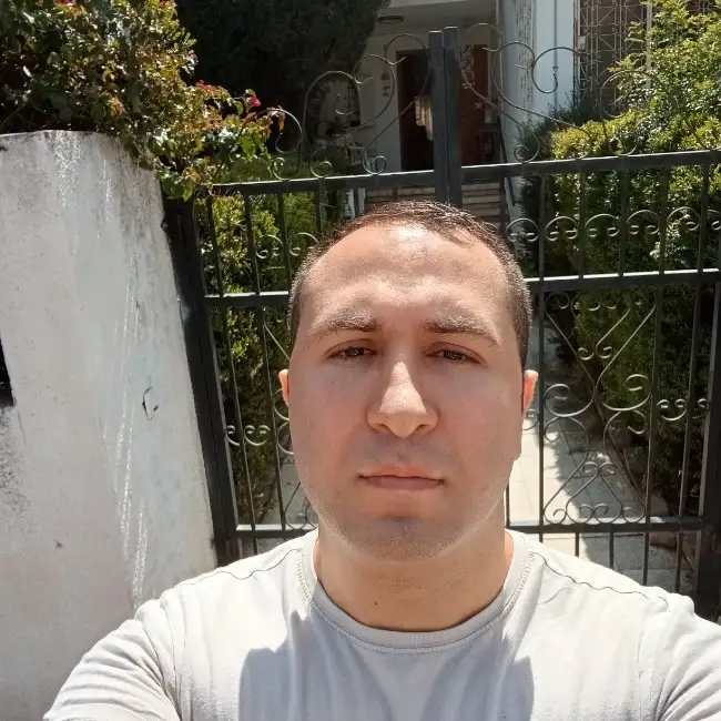 מיכאל · 31 ·           