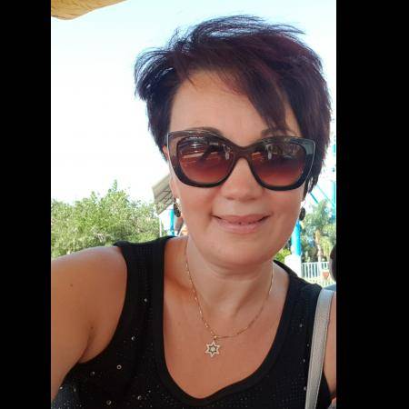 Ela,  49 лет Нацрат Илит хочет встретить на сайте знакомств   в Израиле