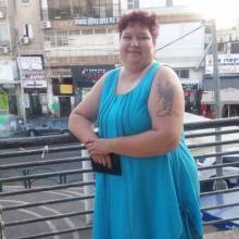 Яна, 37 лет Нетания желает найти на израильском сайте знакомств 